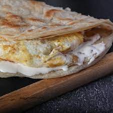 براتا بيض وجبن لايت