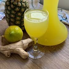 عصير الاناناس مع الزنجبيل