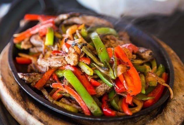 فاهيتا لحم مع الخضار